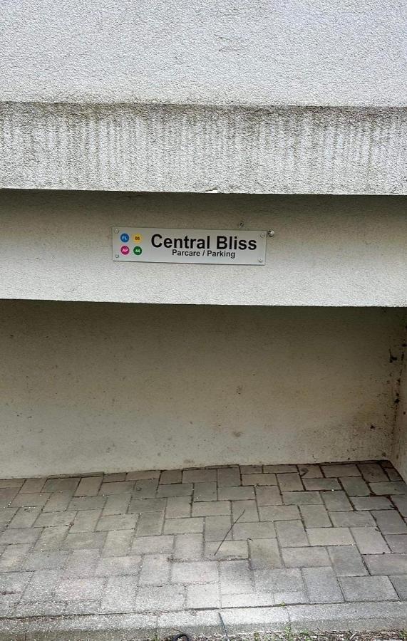 Central Bliss Apartment Suceava Exterior photo